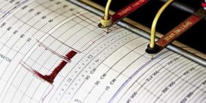Depremin Ardından Sarsıntılar Sürdü