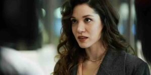 Hazal Subaşı’na yakından bakın.