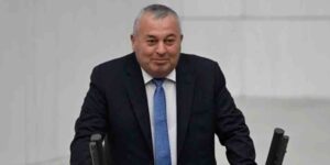 Beklenmedik Bir Şahsiyetin Adını Verdi.