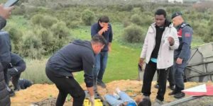 Antalya’da yolcu taşımacılığı yapan otobüs kaza yaptı. Olay yerinden gelen ilk görüntüler kazanın şiddetini gözler önüne seriyor.