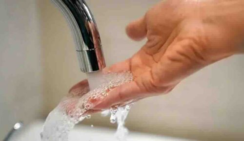 Daha Kesintisiz Bir Hizmet İçin: Şebeke yenileme çalışmaları kapsamında, belirlenen saatler arasında su iletimine ara verilecektir.